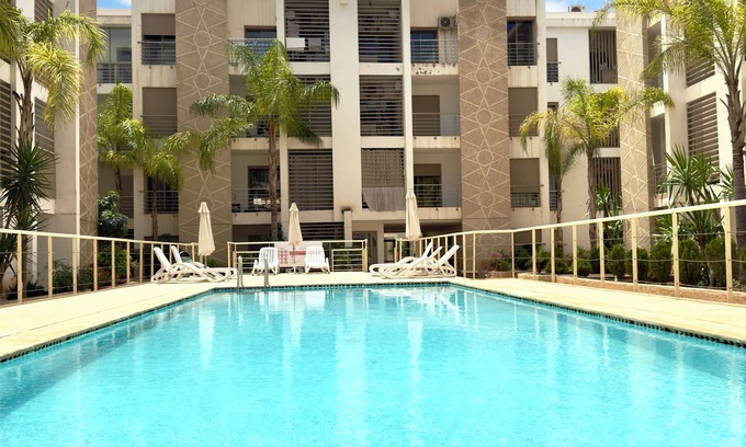 Ville Nouvelle Apartment | Luxurious downtown apartment with swimming pool