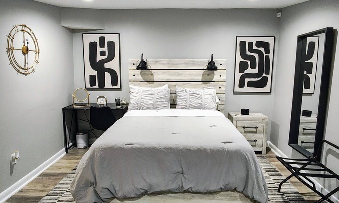 Tougaloo Apartment | ✨Luxurious & Dreamy Den in Exclusive Neighborhood✨