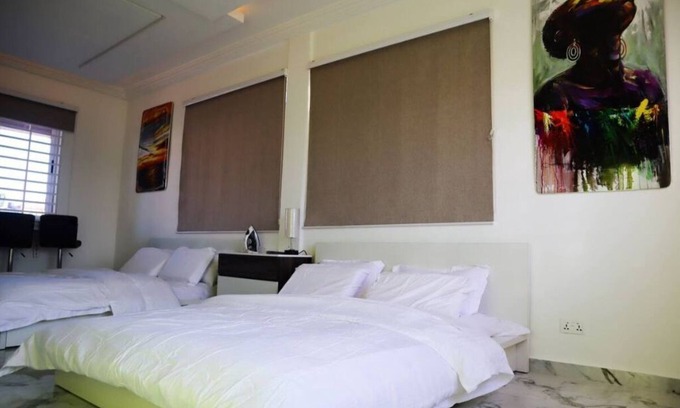 North Ridge House | Luxurious Unit In Martha's Place Ghana: #1