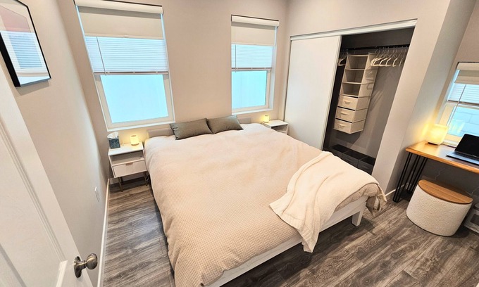 Glendora House | Luxurious Guest House in Glendora