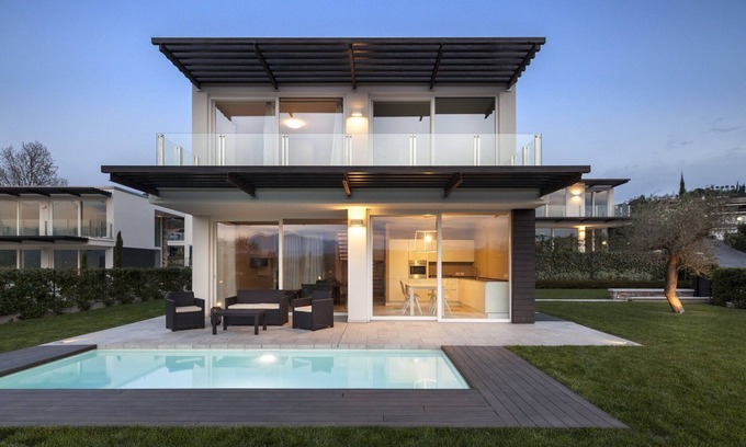 Manerba del Garda Villa | Luxurious Lake Garda Villa | I Tesori di Minerva - Villa D | 3 Bedrooms |.