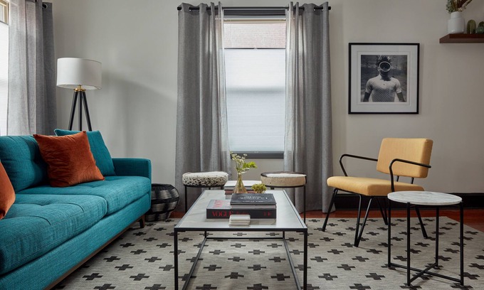 Point Breeze House | Luxurious! Roof Top! Sleeps 3-14!