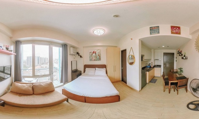 Iloilo Condo | Luxurious Studio in Iloilo City With City Views