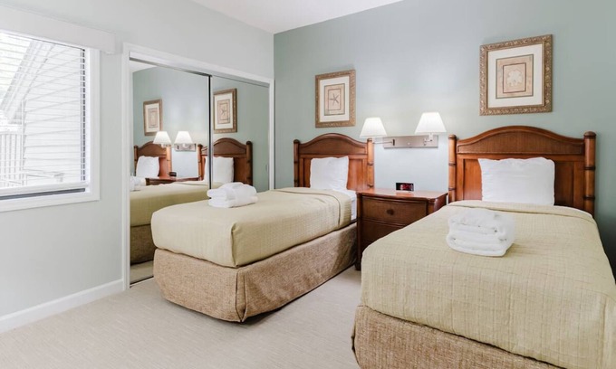 Shipyard Plantation Villa | Luxurious Two-Bedroom Villa
