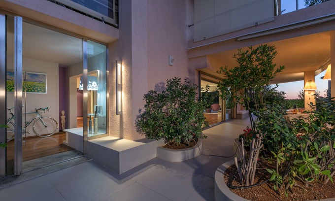 Lagonissi Villa | Luxurious Villa Philoxenia