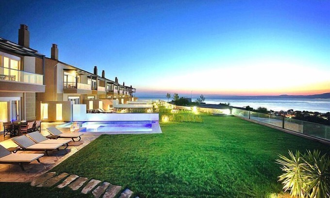 Haniotis House | Luxurious villa with private pool