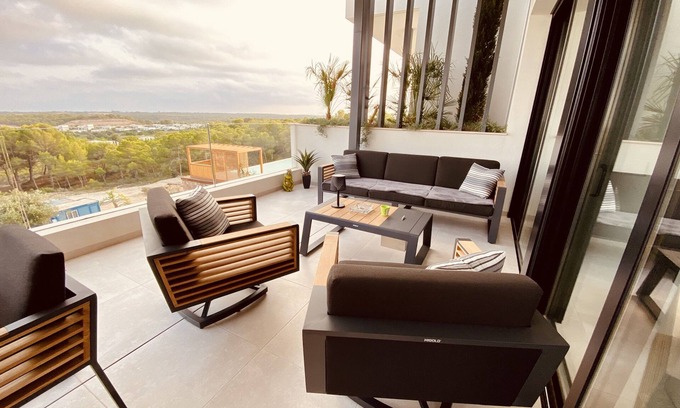 Lo Rufete Apartment | Luxurous appartment with stunning views of the golfcourse and sea