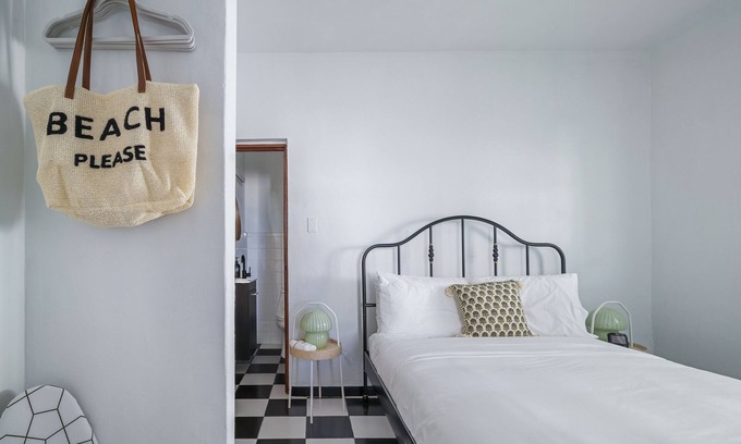 San Juan Apartment | Luxury 1 bed Apartment 2. Steps from the beach!