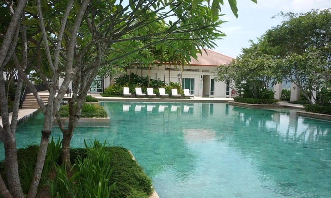 Seri Tanjung Pinang Condo | Luxury 2 bedroom Condo in Marina Development
