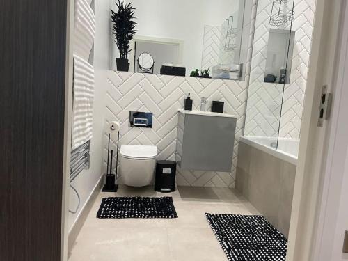 Carshalton Central Apartment | Luxury 2 bedroom Flat Sutton