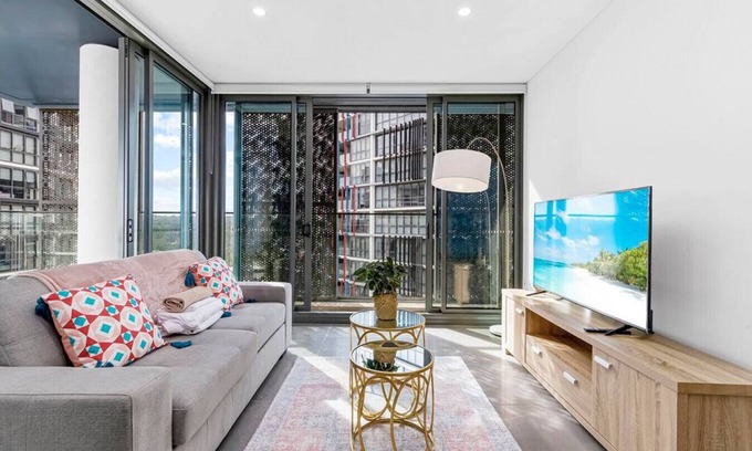 Macquarie Park Apartment | Luxury 2BR APT in heart of Macquarie Park