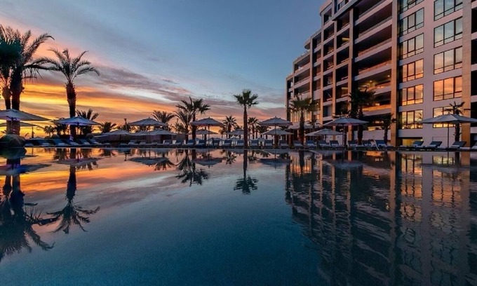 El Tezal Condo | LUXURY 3-bedroom oceanfront condo in gorgeous Cabo San Lucas