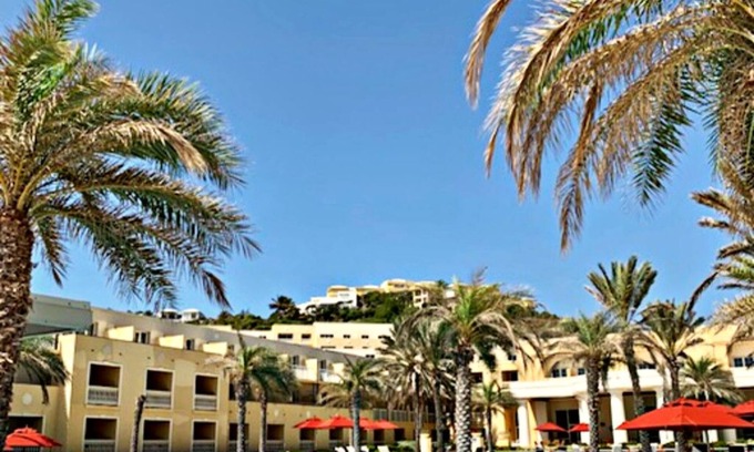 Dawn Beach Estates Apartment | Luxury 3BR Oceanfront Condo on Dawn Beach
