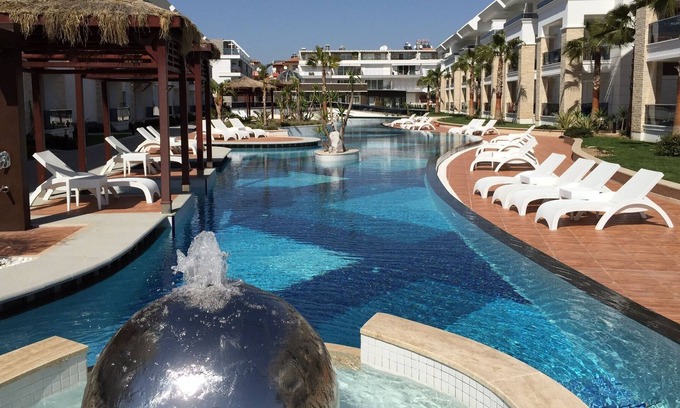 Kemer Mahallesi Apartment | Luxury 4 bed, 3 bathroom duplex apartment *NEWLY DECORATED FOR 2022*