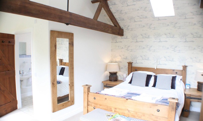 Charlton-on-Otmoor Cottage | Luxury 4* Gold Self Catering Cottages in Oxford