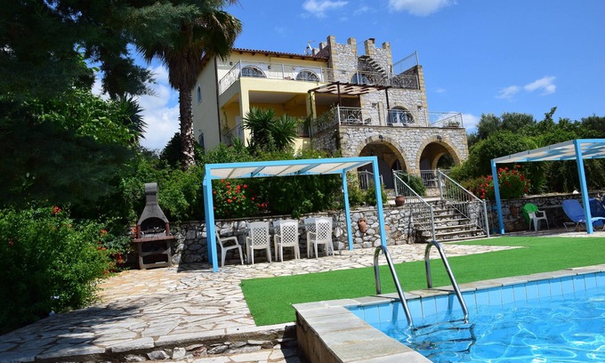 Avia Villa | Luxury 5 Bedroom Villa ,private pool ,Air-conditioning. Spectacular Sea Views.