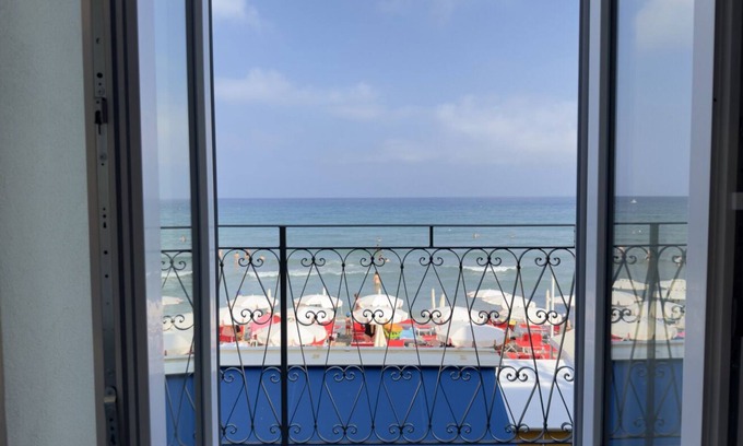 Alassio Apartment | Luxury and Exclusivity Facing the Sea in Alassio