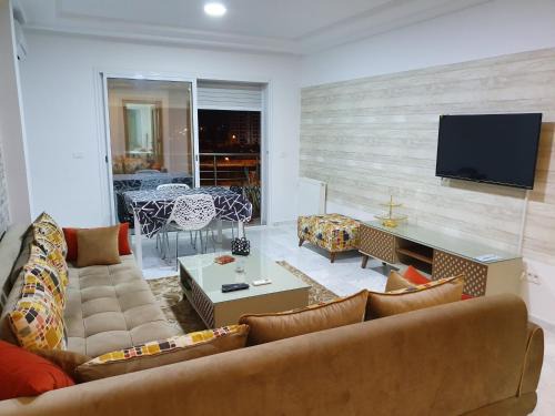 Jardins De Carthage Apartment | Luxury and Splendid 2 Bedrooms Apartment in Jardin De Carthage Tunis