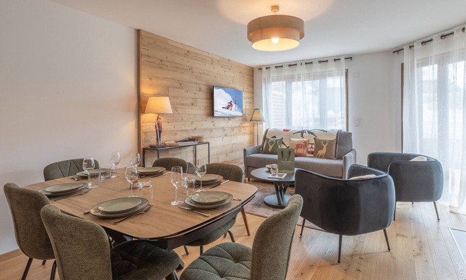 Eclose-Est Apartment | Luxury apartment, Alpe d'Huez center, 3 bedrooms, direct slope access, parking included