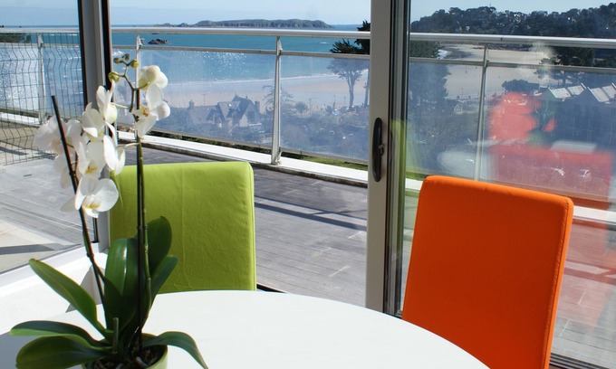 Perros-Guirec Apartment | Luxury apartment, sea view, breathtaking panorama at Perros Guirec plage.