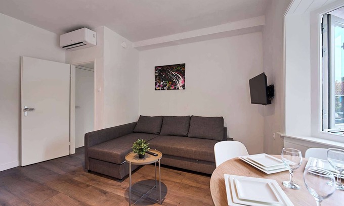 Stratum Apartment | Luxury Apartment in Stratum, Eindhoven