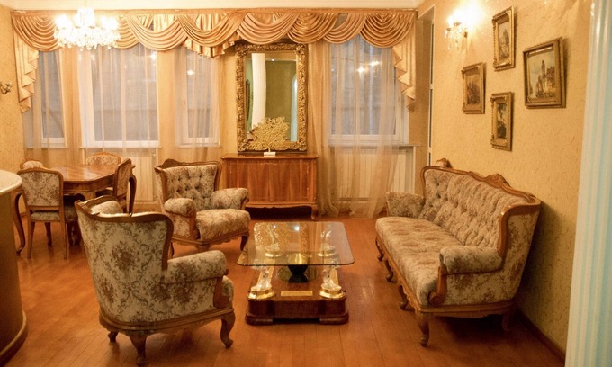 Sololaki Apartment | Luxury apartment is located in center of Tbilisi, It's heart of old Tbilisi.