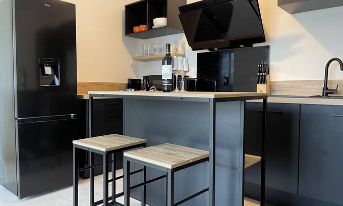 Vemars Apartment | Luxury apartment near CDG