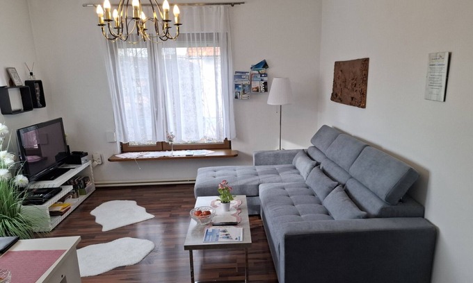 Villach Apartment | LUXURY APARTMENT Quiet location, 10min. to the center. Close to lakes + ski areas.