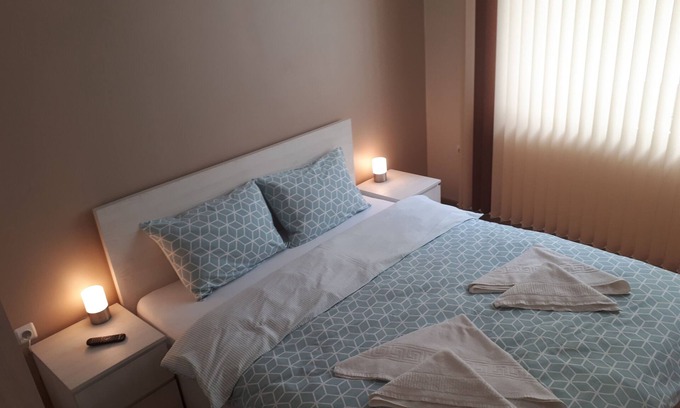 Hristo Botev Apartment | LUXURY APARTMENT "RADETSKI"