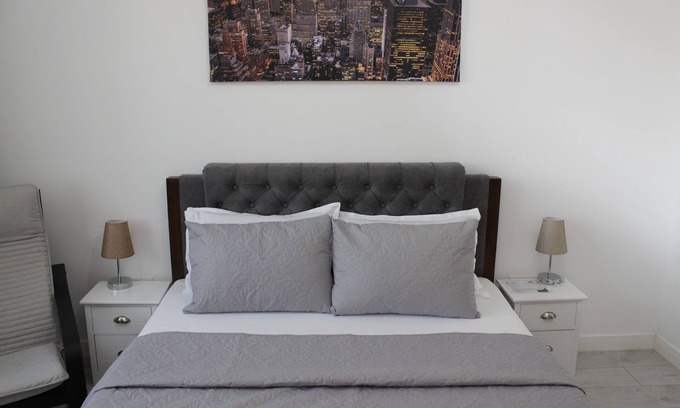 Gara de Nord Apartment | Luxury Apartment – Railways Station