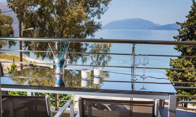 Karavomylos Apartment | luxury apartment waterfront with amazing sea view