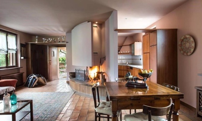 Arluno Apartment | Luxury Apartment with Jacuzzi