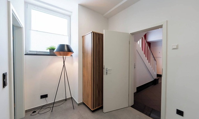 Altendorf Apartment | Luxury apartment with large garden near Messe Essen/Duesseldorf