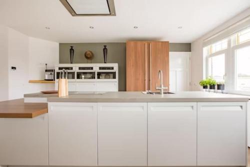 Vissershaven Apartment | Luxury apartment within 30 meters of the harbour Scheveningen