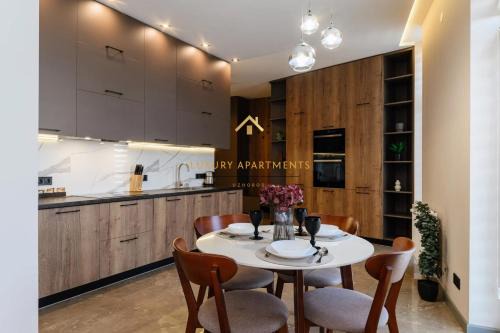 Uzhhorod Apartment | Luxury Apartments Smart House