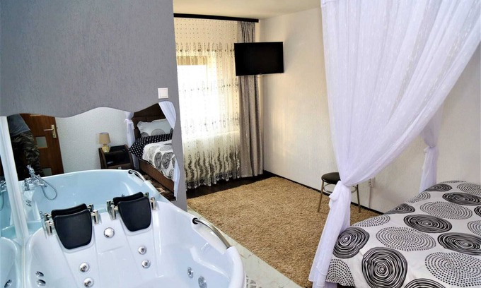 Curtea De Arges Apartment | Luxury apparment for your hollidays