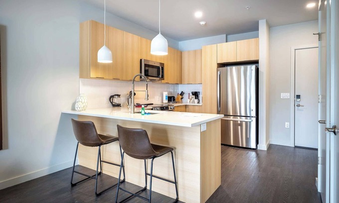 White Plains Apartment | Luxury Apt Downtown S