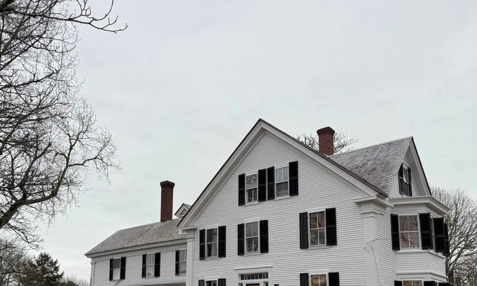 South Dennis House | Luxury Award Winning Sea Captain’s House