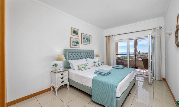 Areias de Sao Joao Apartment | Luxury "Beach Front" Apt. PERFECT Location, 2 min. walk to Beach, 5 min to STRIP