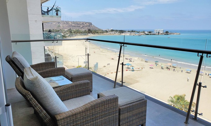 Salinas Condo | Luxury Beachfront Apartment in Chipipe β Stunning Views & Top Amenities πποΈ
