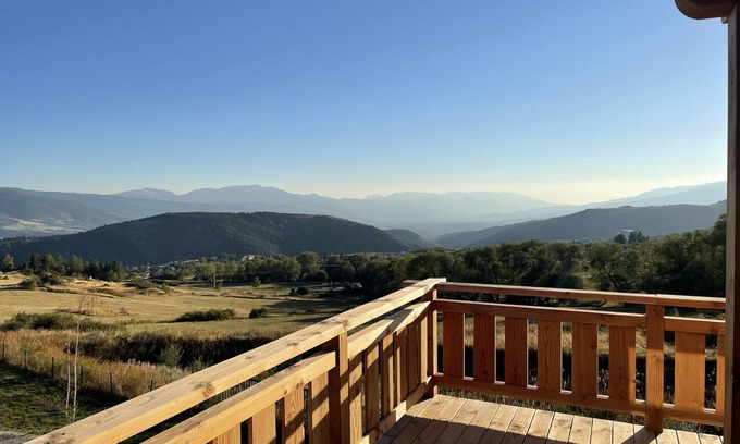 Font-Romeu-Odeillo-Via Ski Chalet | Luxury chalet for 10 people, 150 m2 in Font-Romeu with amazing mountain views