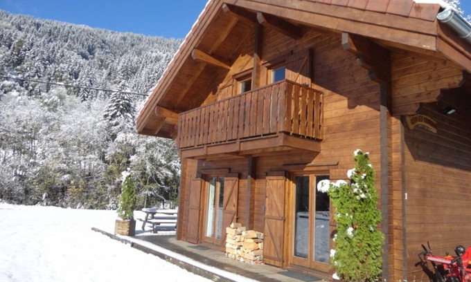 Les Contamines-Montjoie Ski Chalet | Luxury chalet, mountain views, outdoor jacuzzi