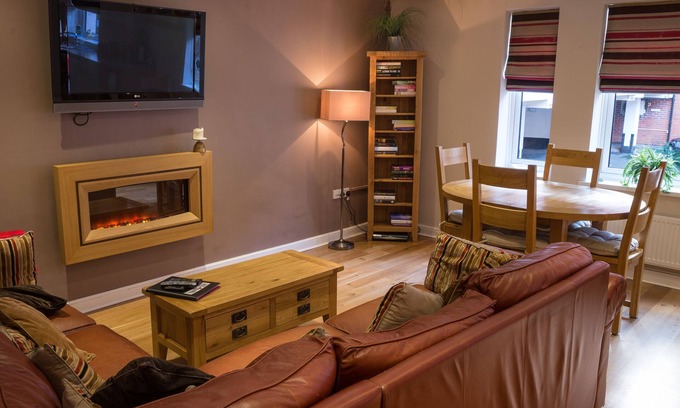 Birmingham City Centre Apartment | Luxury City Apartments, St Pauls Square, Jewellery Quarter