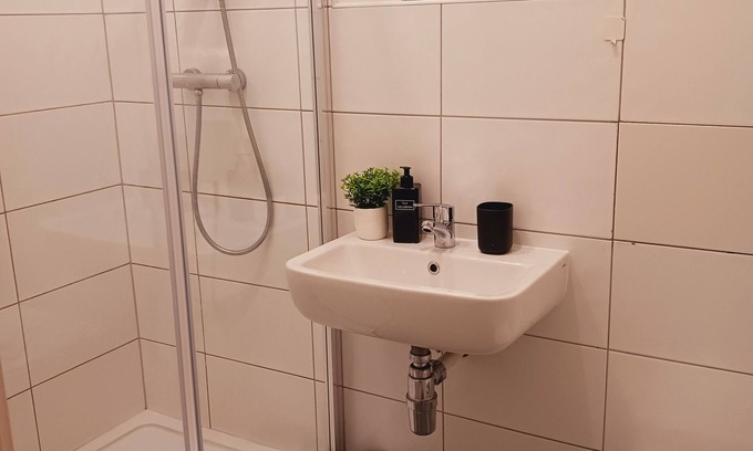 Bradford Apartment | Luxury City Centre Penthouse Apartment - Great for Professionals!