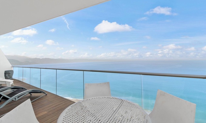 Palmar de Aramara Condo | Luxury Condo with Stunning Views at Icon Vallarta – Tower 1, 24rd Floor