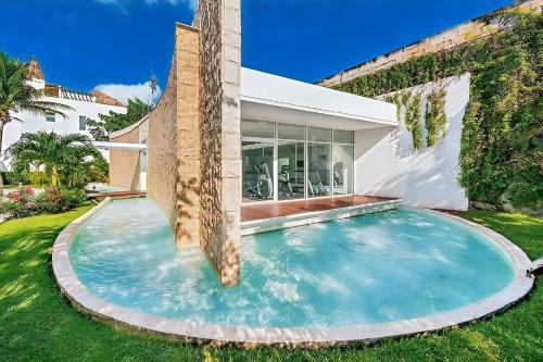 Gonzalo Guerrero Apartment | Luxury Duplex -4 pers- 2mn beach&5th Av, Pool, Gym