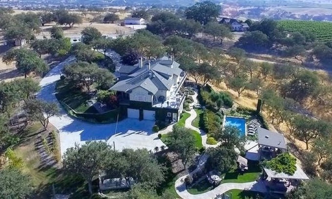 Paso Robles House | Luxury Estate In Paso Robles. Treat Yourself To Excellence!