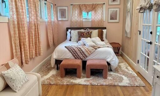 Hancock Other | Luxury Farm Stay-The Cottage at Glenrose - Wolf Pine Hollow