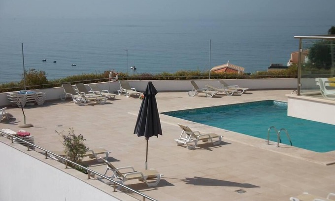 Olhos D'Agua Apartment | Luxury Front Line Apartment with large 60m2 Balcony