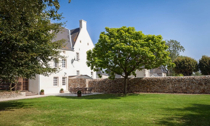 Vouilly House | Luxury Guesthouse